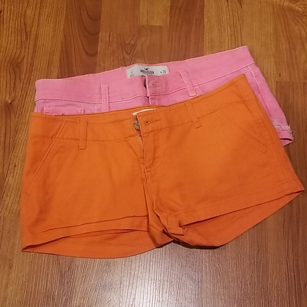 Color Hollister denim shorts